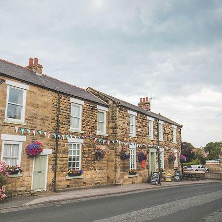 The Oakwheel Hotel Scarborough Bagian luar foto