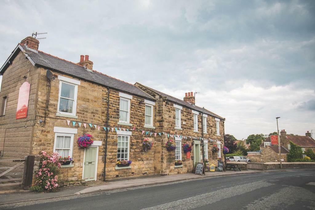 The Oakwheel Hotel Scarborough Bagian luar foto